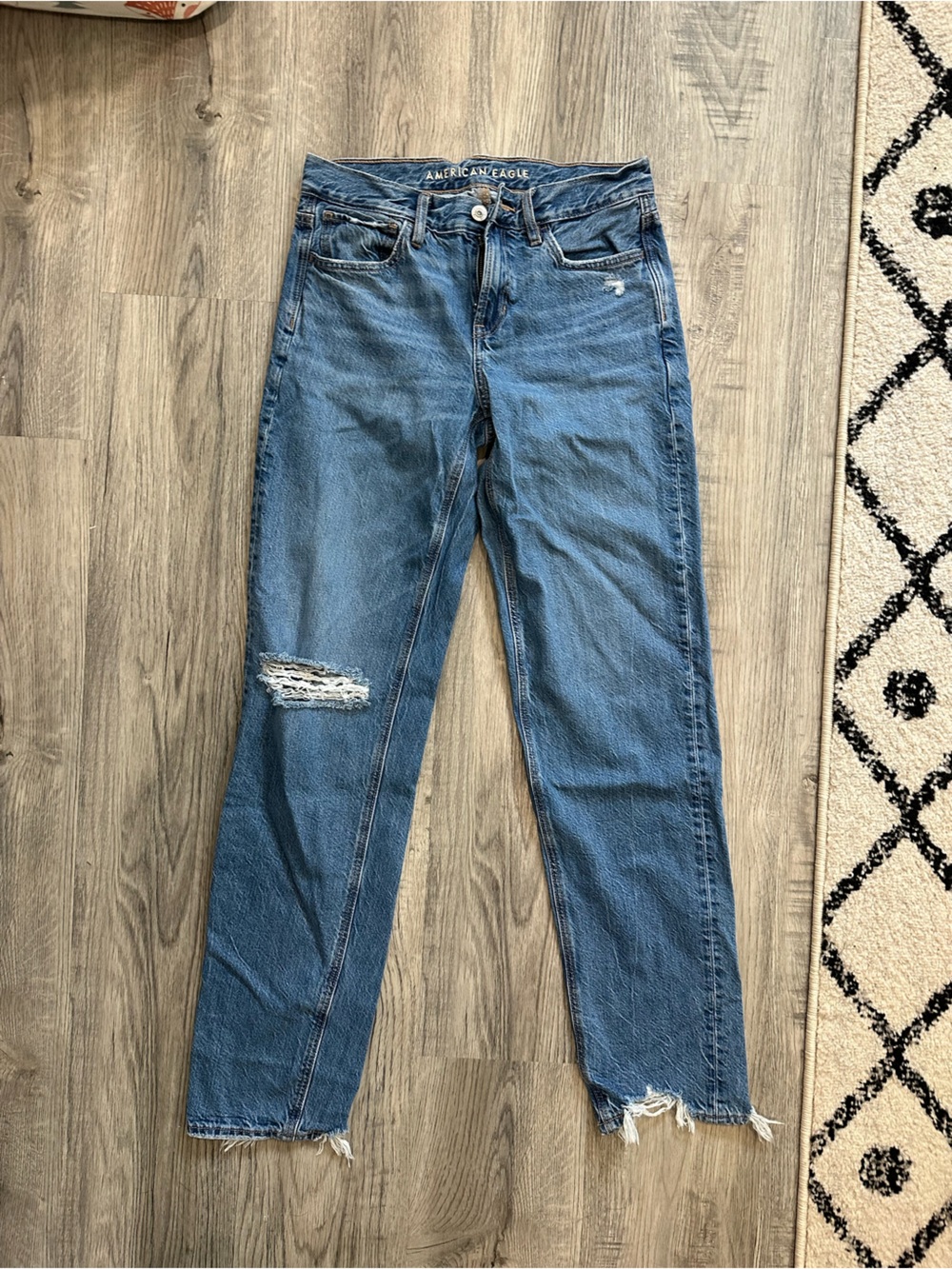 American Eagle Outfitters Distressed Blue Straight-Leg Jeans